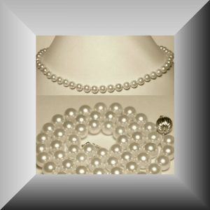 Uniek parelsnoer met 14 karaat wit goud slot