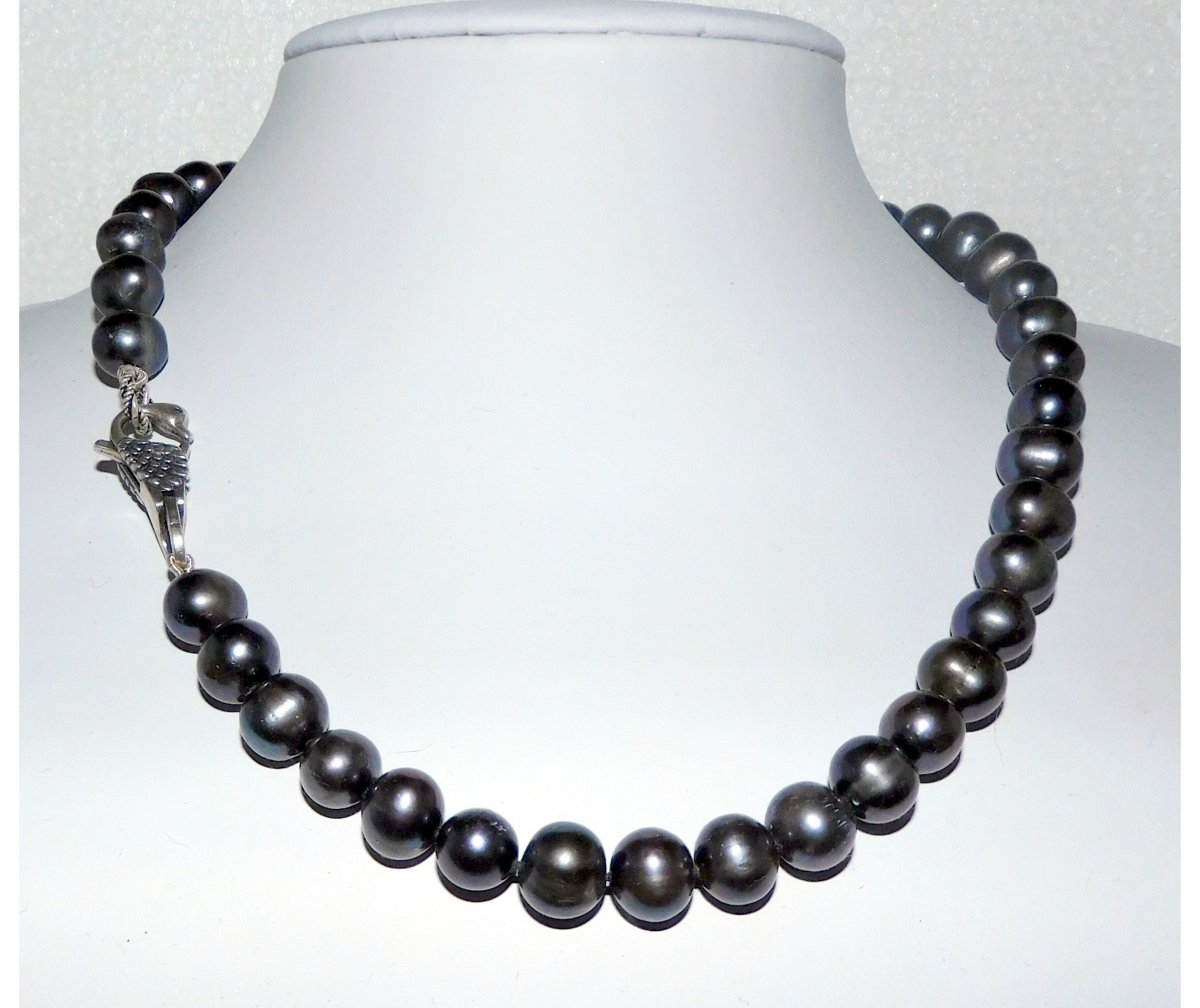 Apart collier van grote zwarte peacock parels – met speciaal zilver slot