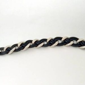 Stoere armband van staal met gevlochten leer