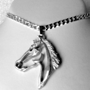 Opvallende – Opengewerkte – zilveren hanger van een paardenhoofd – Grote maat